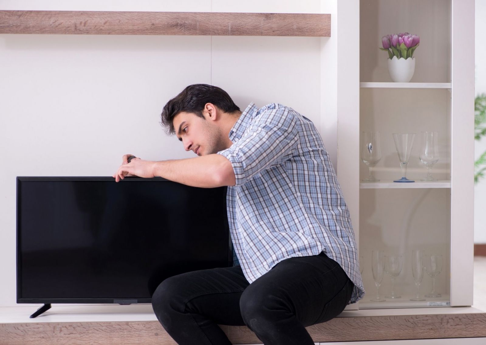Smart TV Ekran Değişimi